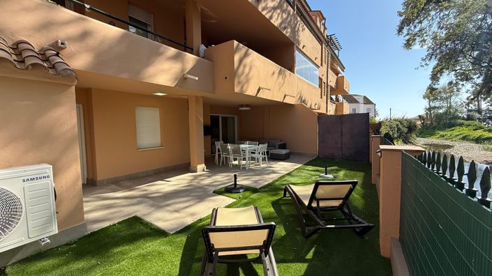 Image No.25-2 Bed Apartment for sale