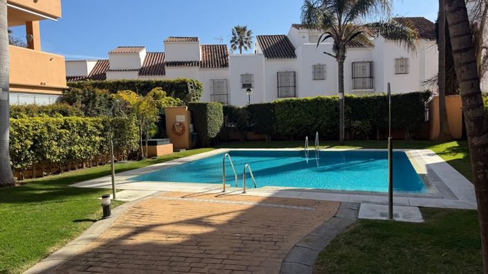 Image No.28-2 Bed Apartment for sale