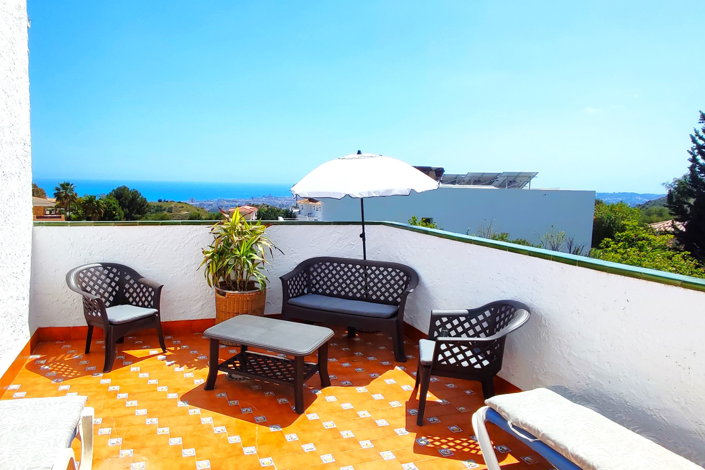 Image No.17-4 Bed House for sale