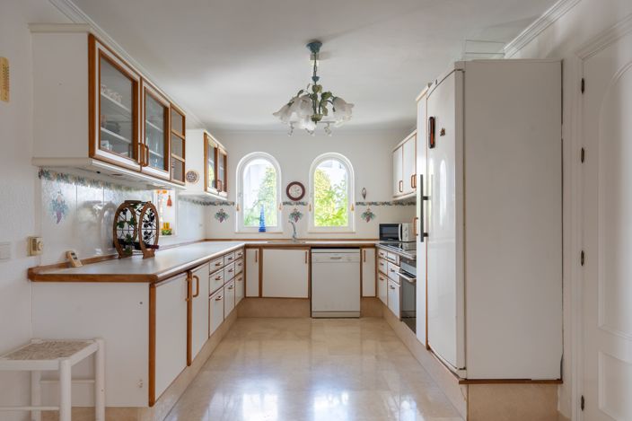 Image No.6-5 Bed Villa for sale