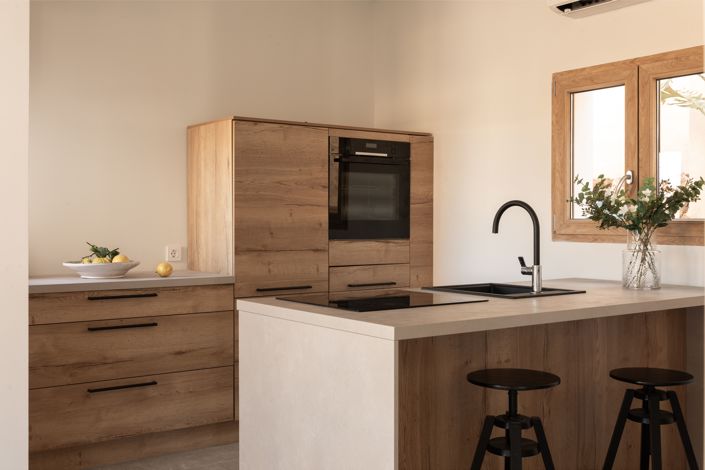 Image No.12-3 Bed House for sale