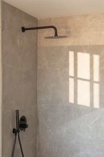 Image No.21-3 Bed House for sale