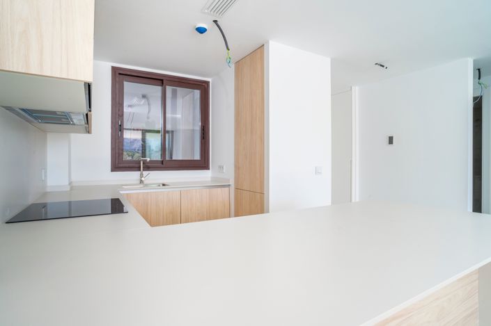 Image No.22-2 Bed Apartment for sale