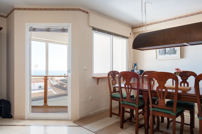 Image No.14-4 Bed House for sale