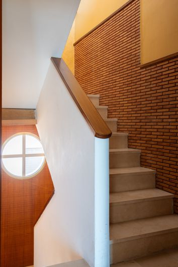 Image No.24-4 Bed House for sale