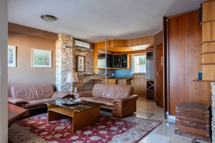 Image No.29-4 Bed House for sale