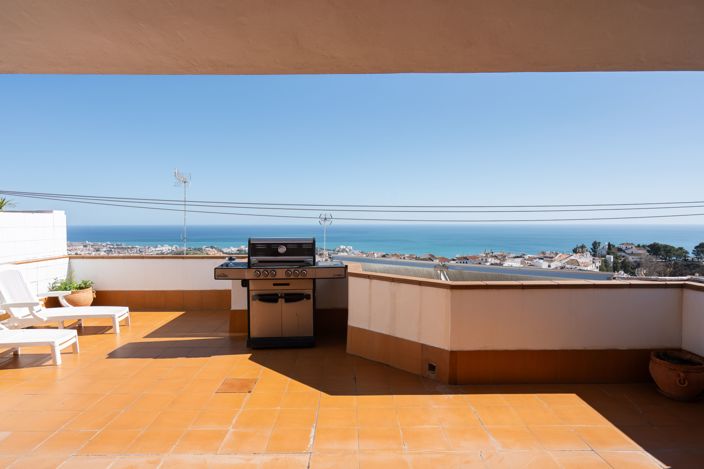 Image No.7-4 Bed House for sale