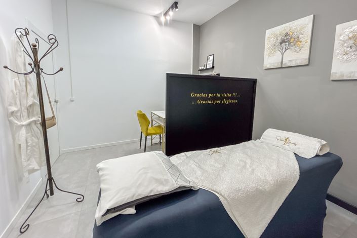 Image No.12-Commercial for sale