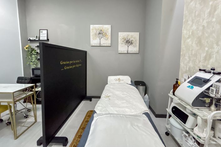 Image No.13-Commercial for sale