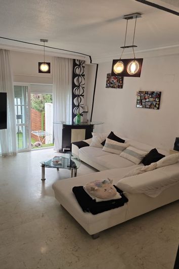 Image No.5-3 Bed Townhouse for sale