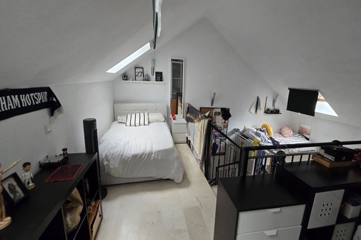 Image No.9-3 Bed Townhouse for sale