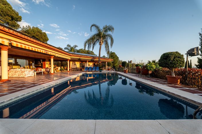 Image No.2-Maison de 9 chambres à vendre à Benahavis