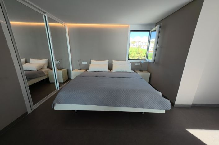 Image No.16-1 Bed Penthouse for sale