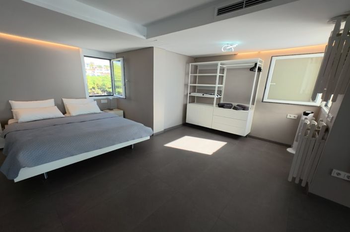 Image No.17-1 Bed Penthouse for sale