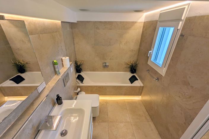 Image No.18-1 Bed Penthouse for sale