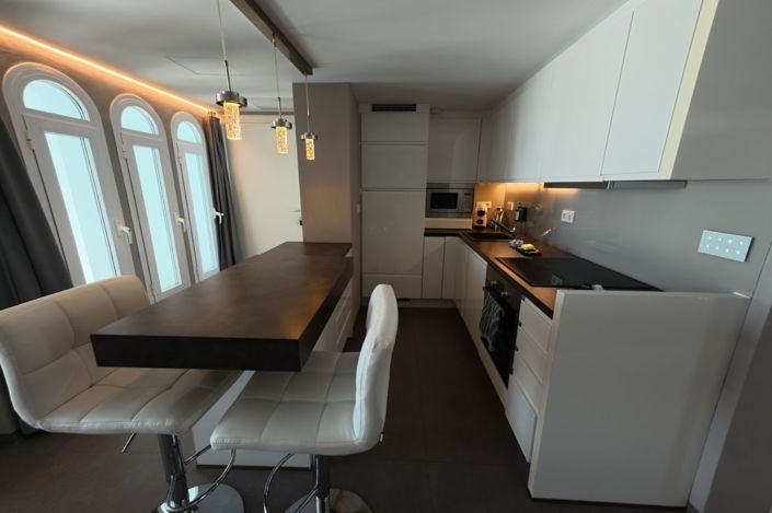 Image No.10-1 Bed Penthouse for sale