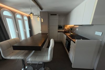 spcrm4788-vghitn4twu1btsaw