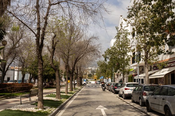 Image No.17-Commercial for sale