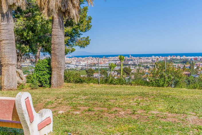 Image No.24-8 Bed Villa for sale