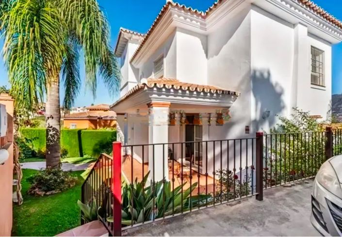 Image No.23-4 Bed House for sale