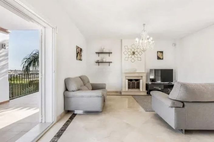 Image No.7-4 Bed House for sale