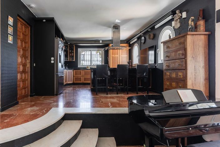 Image No.13-Villa de 4 chambres à vendre à Fuengirola