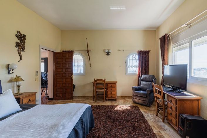 Image No.17-Villa de 4 chambres à vendre à Fuengirola