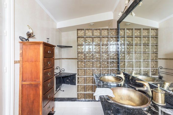 Image No.24-Villa de 4 chambres à vendre à Fuengirola