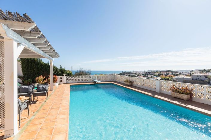 Image No.28-Villa de 4 chambres à vendre à Fuengirola