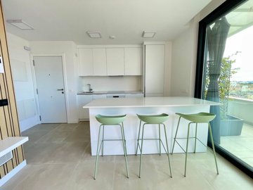 spcrm4843-6vxvobeixcgtyc1h