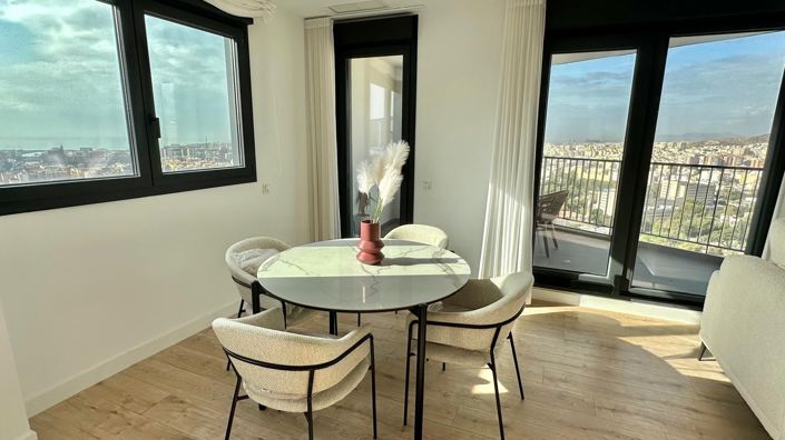 Image No.5-Appartement de 4 chambres à vendre à Málaga City