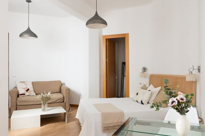 Image No.5-Studio for sale