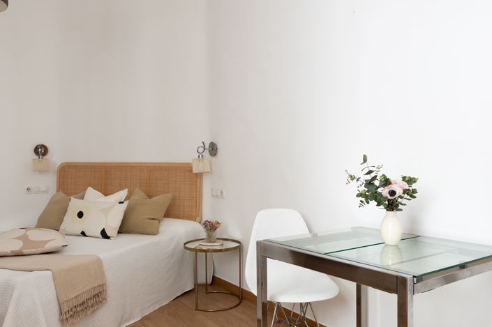 Image No.7-Studio for sale