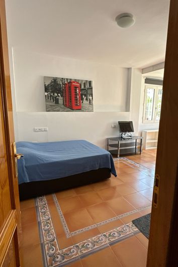 Image No.18-6 Bed Villa for sale