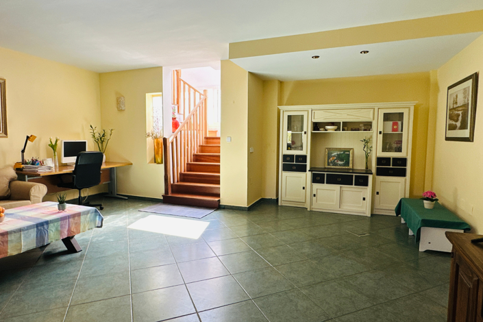 Image No.4-6 Bed Villa for sale