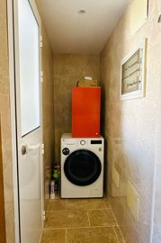 spcrm4811-cnbc38qkimpo6bly