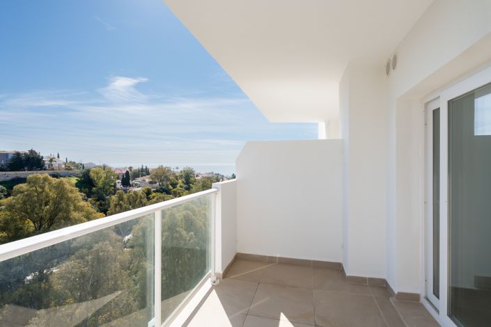 Image No.12-3 Bed Apartment for sale