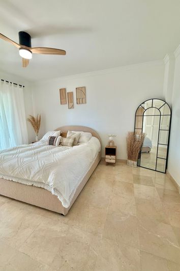 Image No.28-3 Bed House for sale