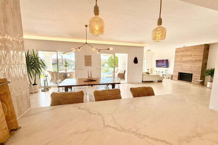 Image No.5-3 Bed House for sale