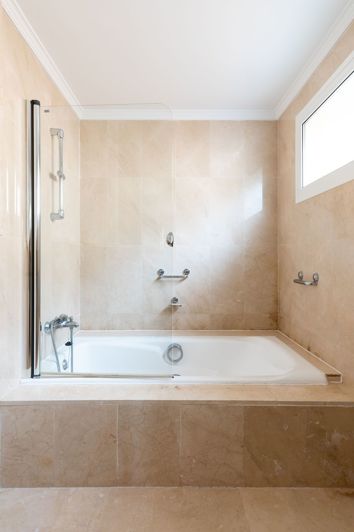Image No.21-3 Bed Villa for sale