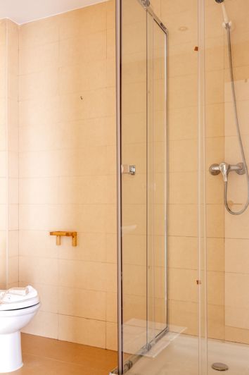 Image No.21-1 Bed Apartment for sale