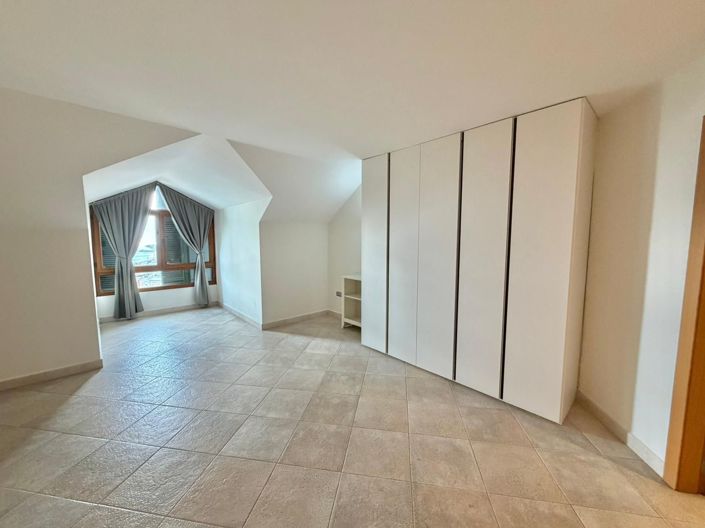 Image No.16-3 Bed Penthouse for sale