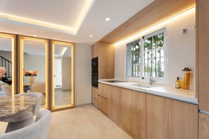 Image No.7-Maison de ville de 3 chambres à vendre à Marbella