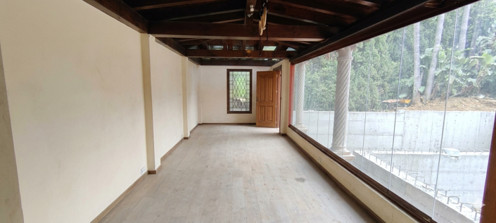 Image No.11-3 Bed House for sale