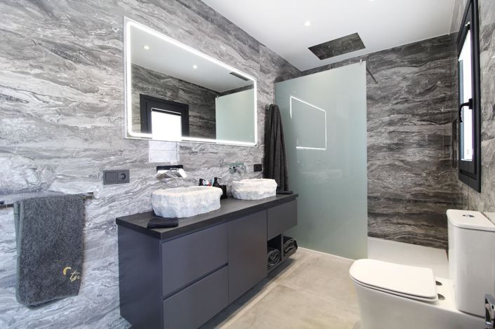 Image No.15-3 Bed Villa for sale