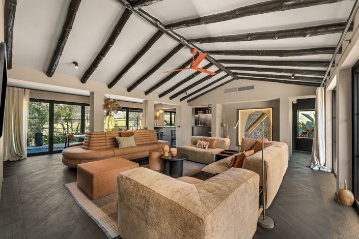 Image No.3-4 Bed House for sale