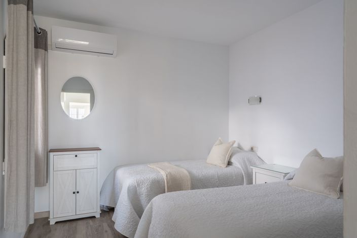 Image No.17-2 Bed Apartment for sale