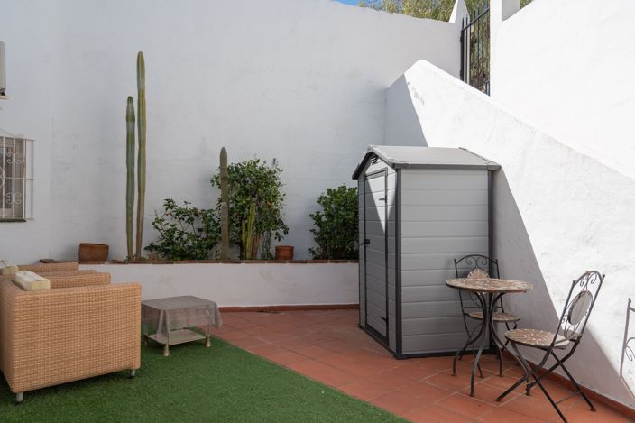 Image No.26-2 Bed Apartment for sale