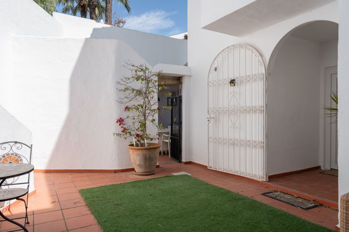 Image No.5-2 Bed Apartment for sale