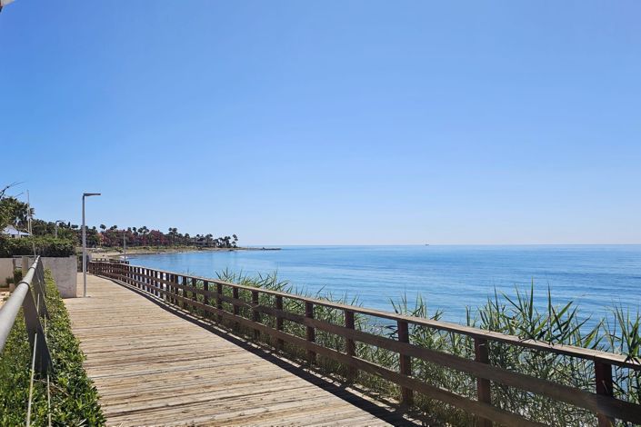 Image No.27-3 Bed Townhouse for sale